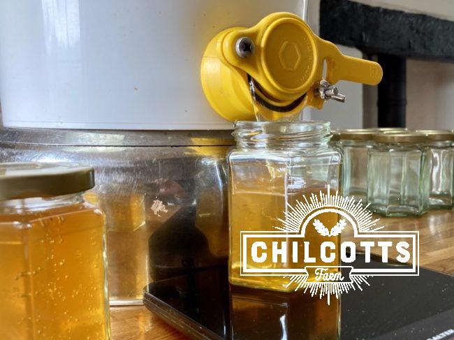 Jarring up natural local honey